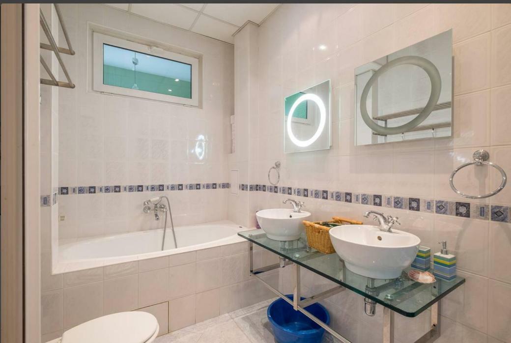 Han Krum 2 Bedroom Central Flat София Экстерьер фото