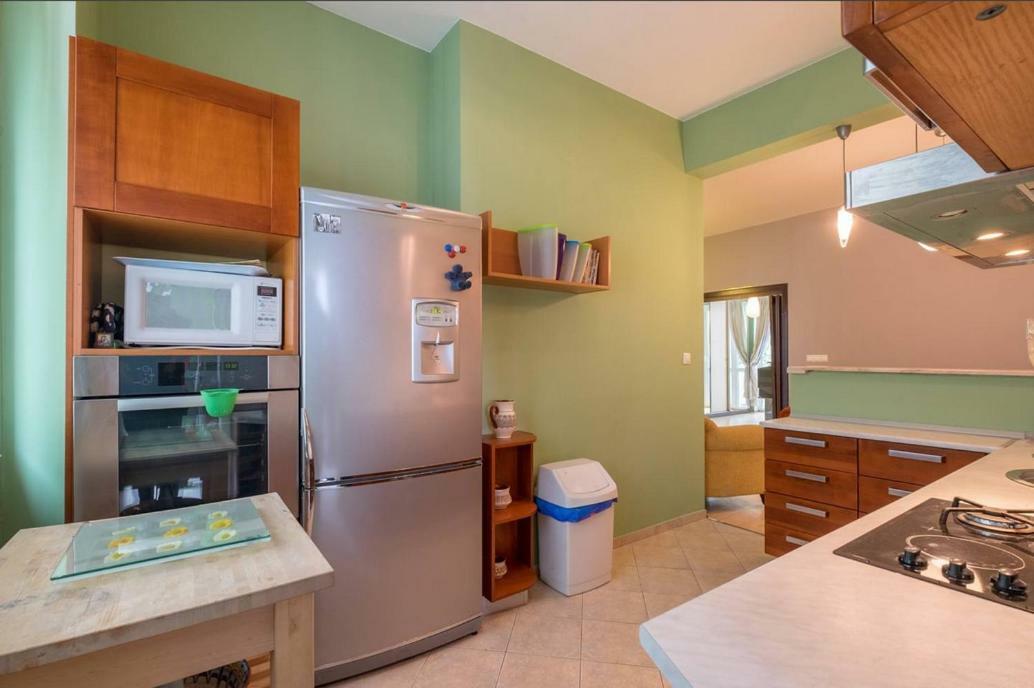 Han Krum 2 Bedroom Central Flat София Экстерьер фото